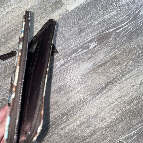 VERA BRADLEY JAVA BLUE SINGLE ZIP QUILTED WALLET/WRISTLET - RETIRED PATTERN - Picture 6 of 7